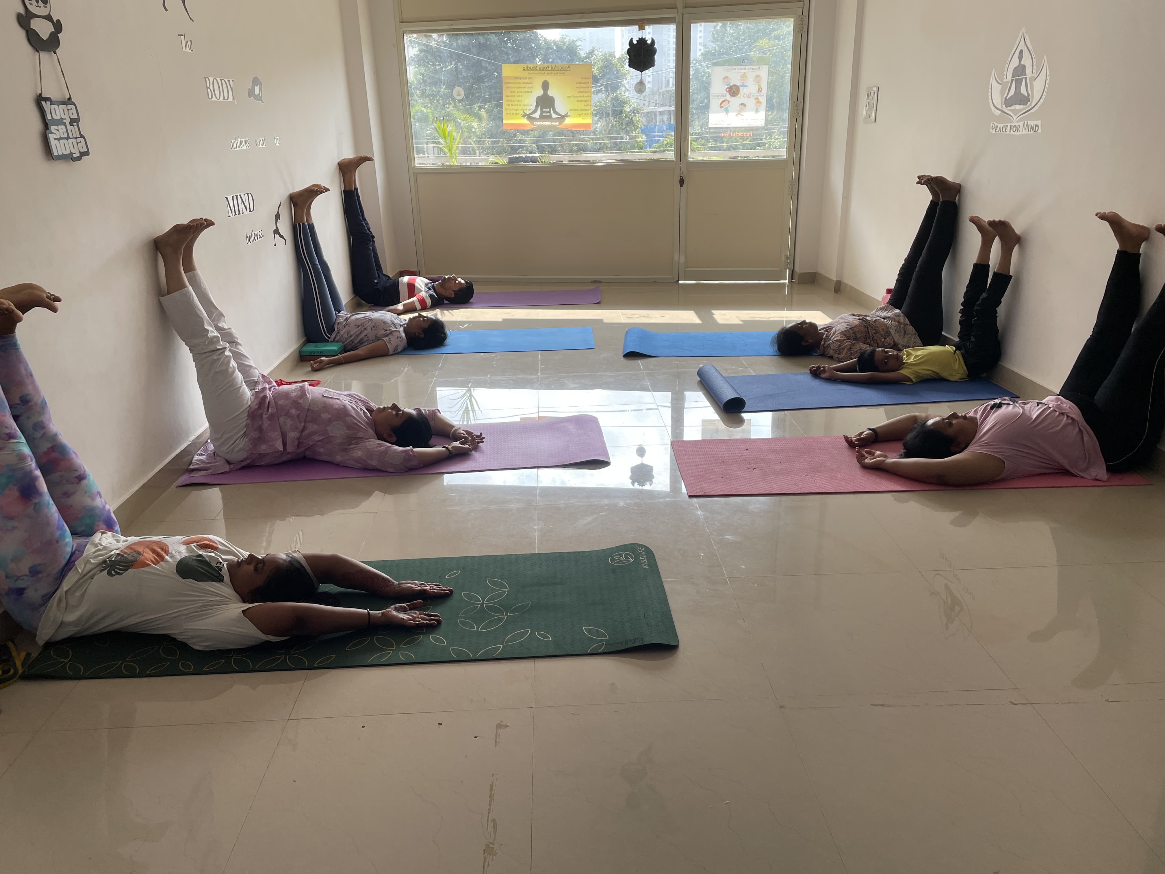 Yoga class moment 4
